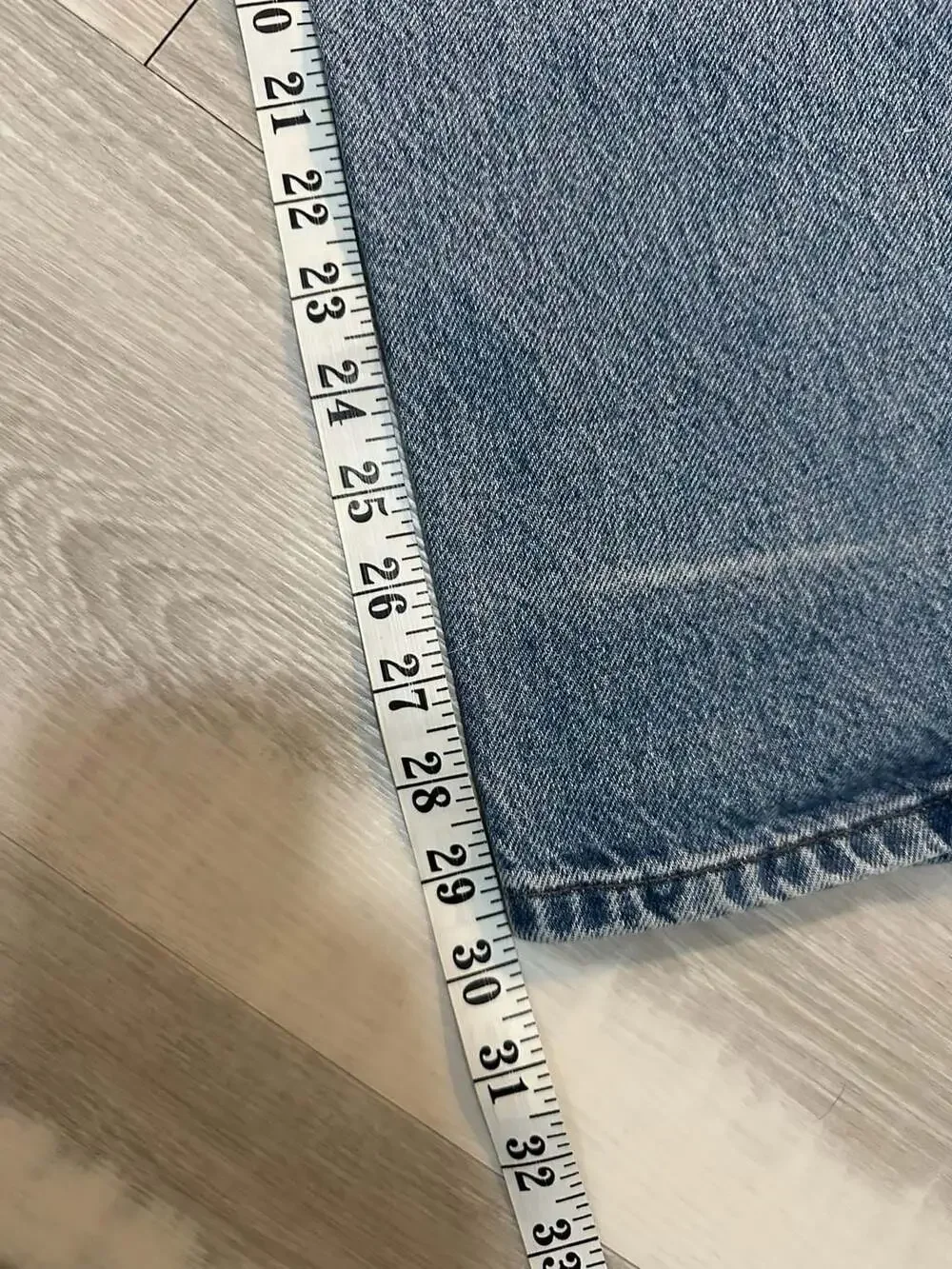 Vintage Levi's 900 Series High Rise Relaxed Fit Tapered Jeans